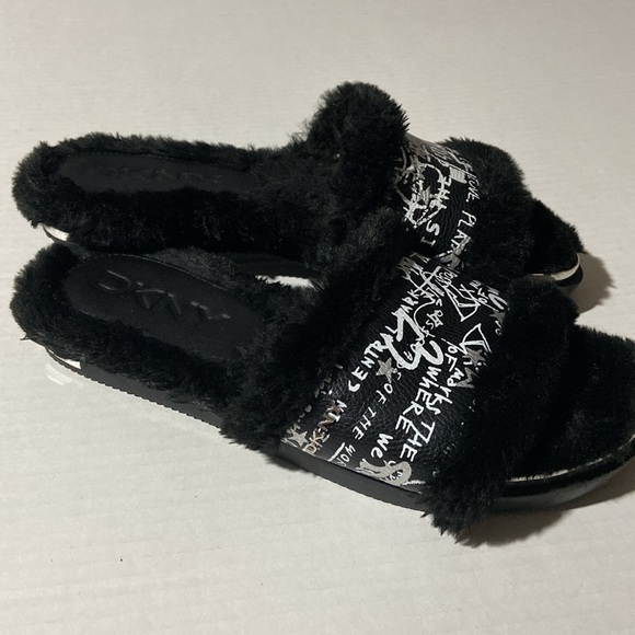DKNY Fur Slides with Graffiti Graphics - Picture 3 of 8